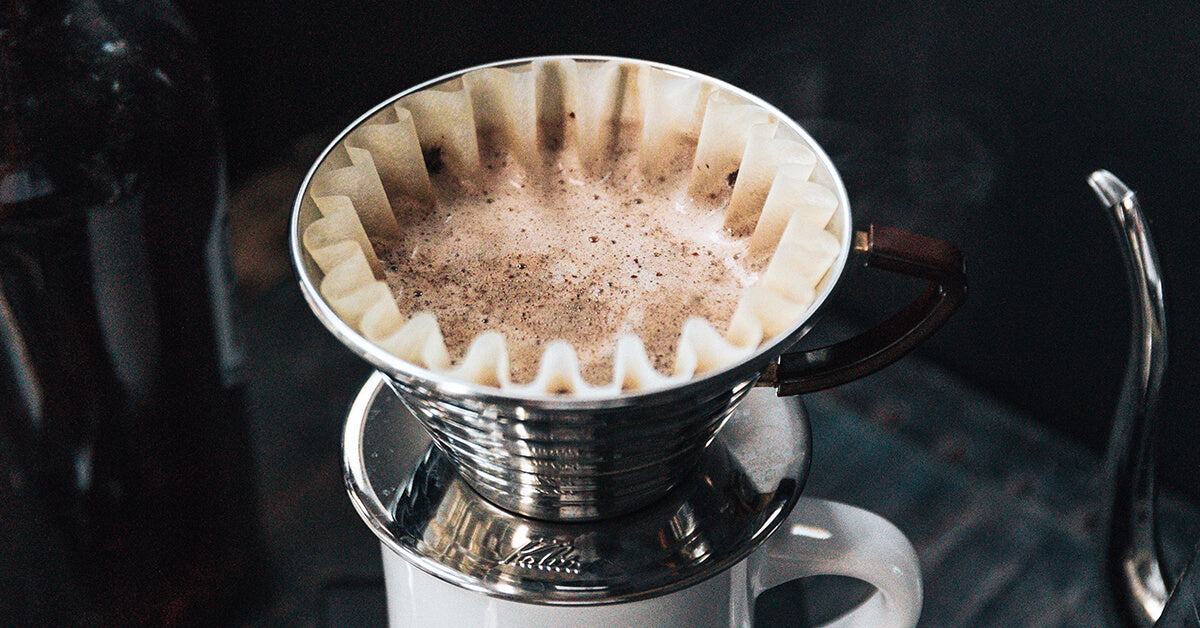 Kalita wave with an agitated coffee bed to show what is agitation in coffee